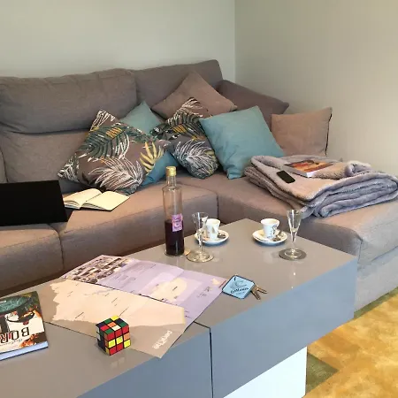 Lägenhet At Maries House 1 *