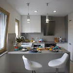 At Maries House 1 Апартаменты