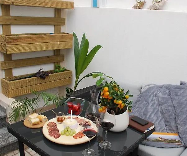 Apartament At Maries House 1 *