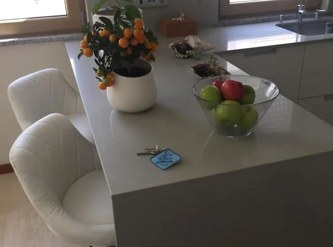 At Maries House 1 * Peniche